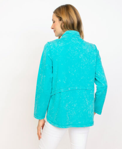 Habitat River Wash Chill Jacket. Back Lake color!! Habitat Style: 69240