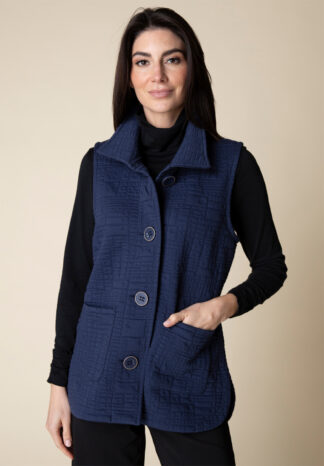 Habitat Box Quilt Pocket Vest- Navy . Habitat Style: 53314 NVY 